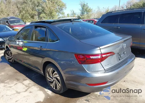 2021 Volkswagen Jetta 1.4T Sel from USA, damaged, VIN 3VWE57BU3MM037754